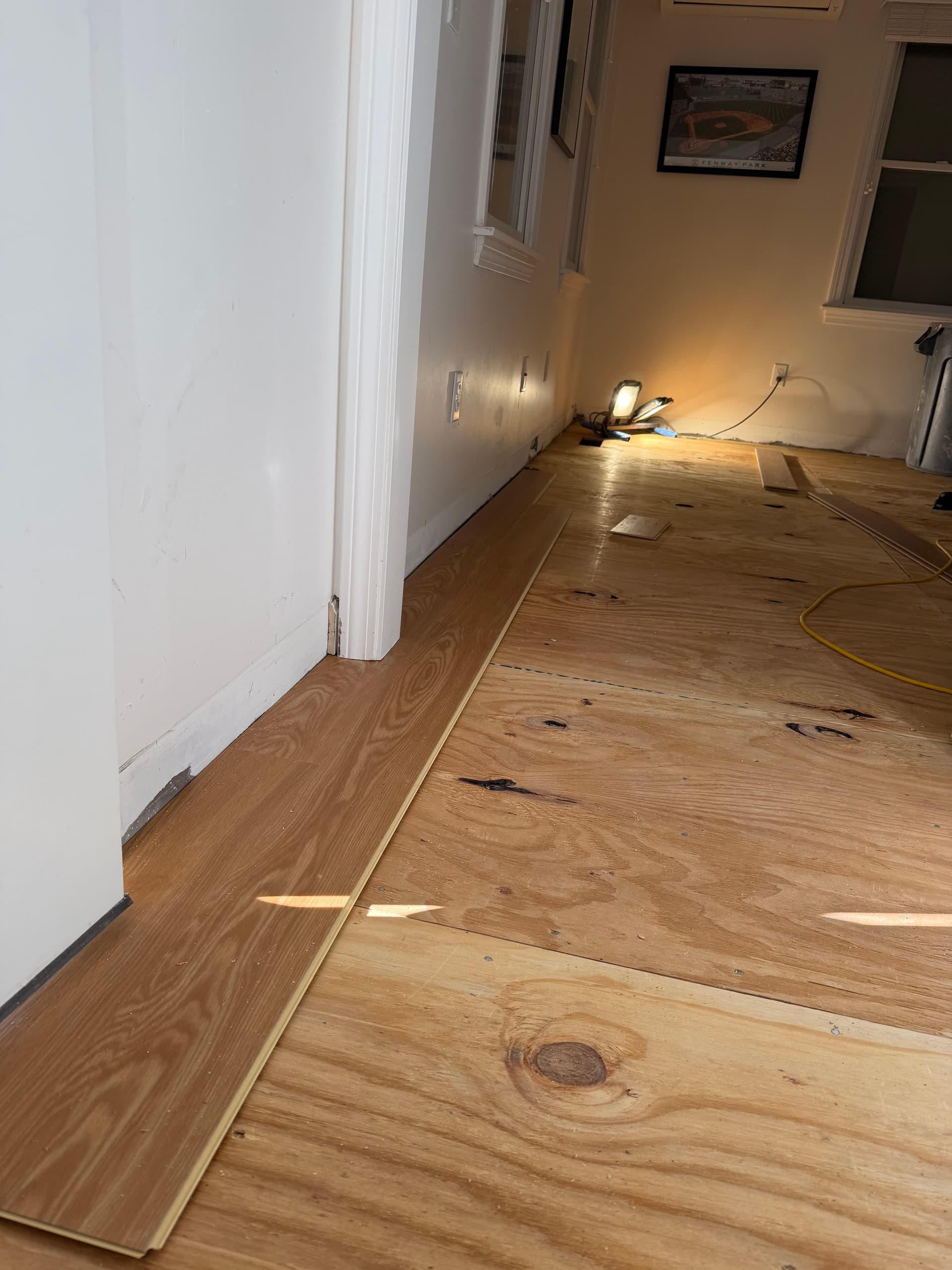 Gallery photos for Stunning Luxury Vinyl Flooring Transformation in Sandwich: Image #3