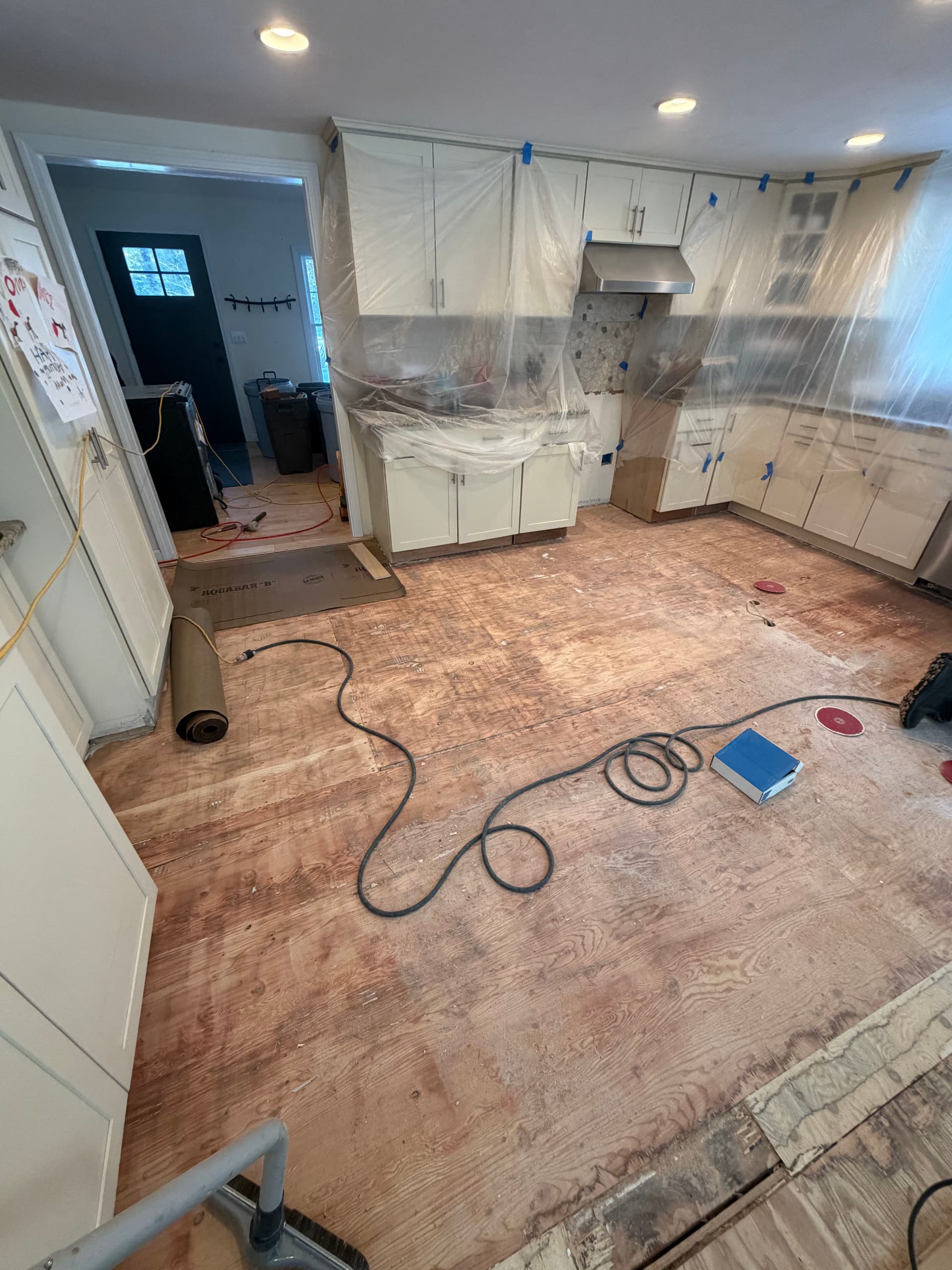 Gallery photos for Kitchen Floor Makeover by Wood Star Flooring Inc.: Image #2
