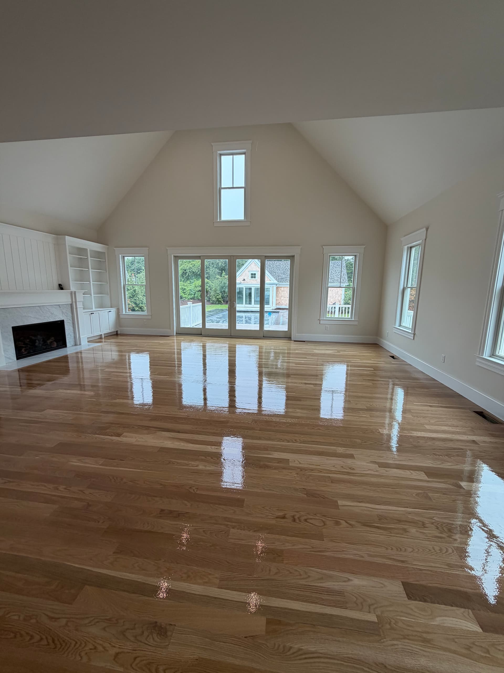 Gallery photos for Fresh Oak Hardwood Floors That Make Every Room Feel Brand New: Image #1