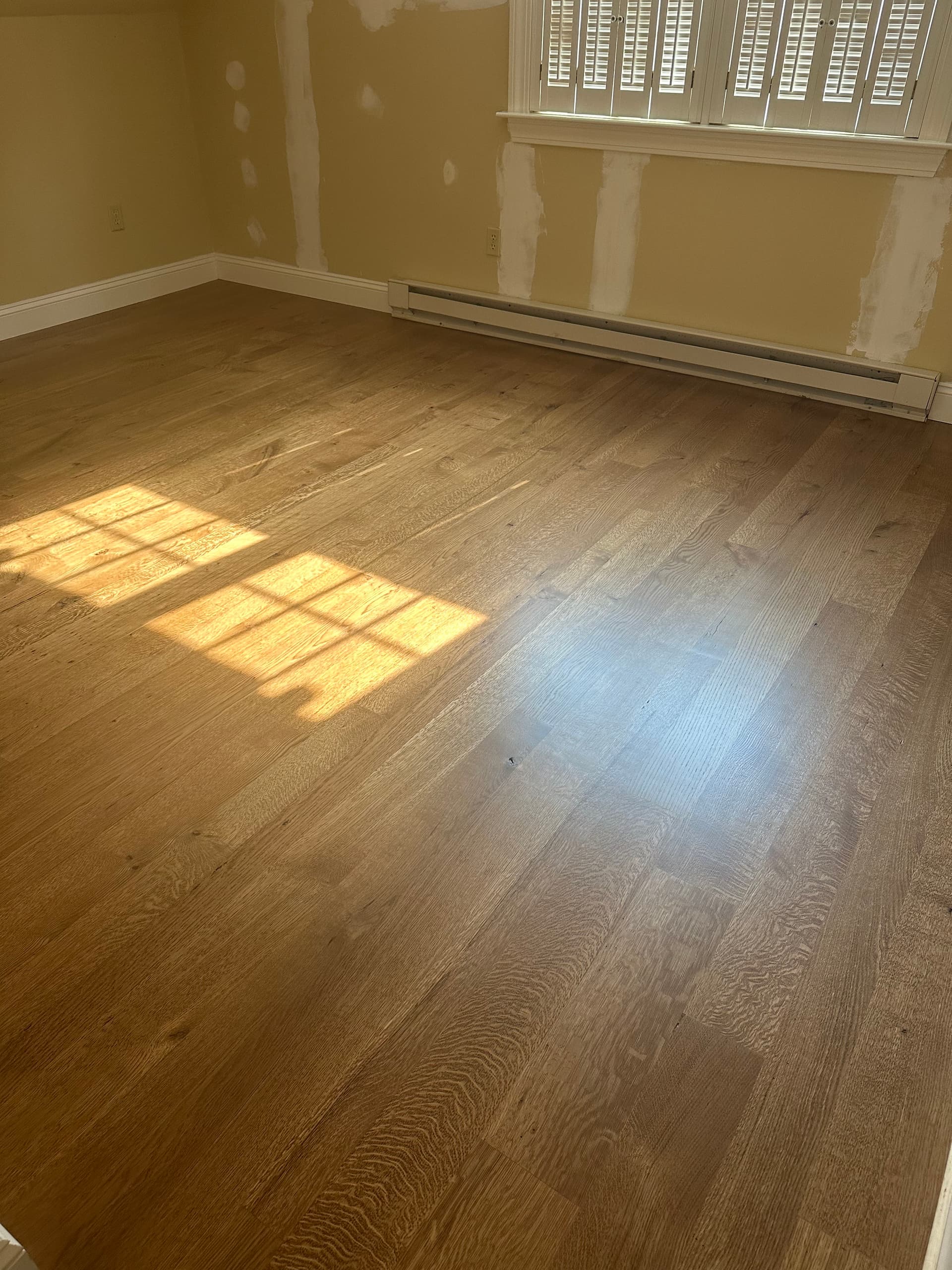 Gallery photos for Beautiful Hardwood Flooring Installation: Image #2