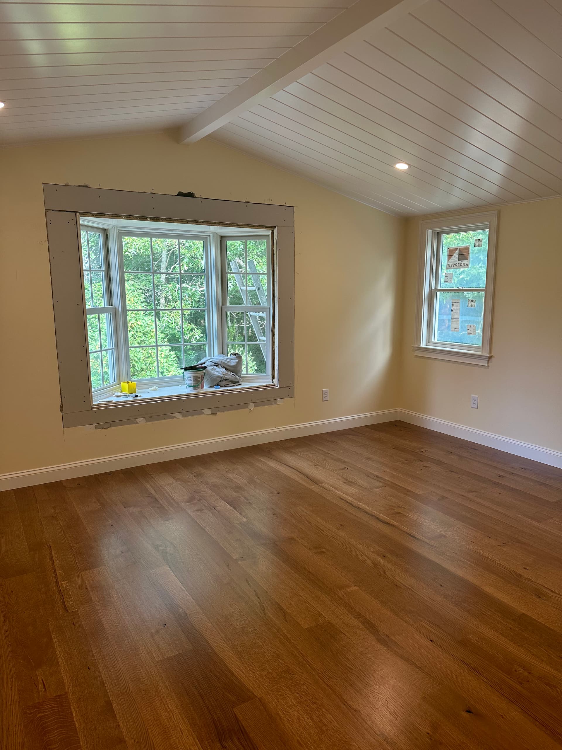 Gallery photos for Beautiful Hardwood Flooring Installation: Image #3